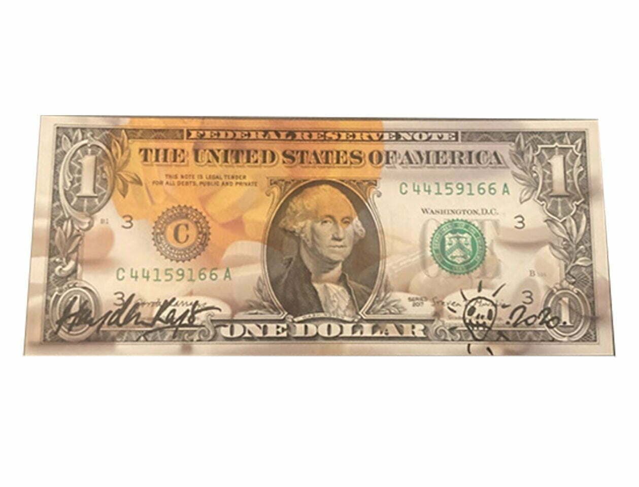 These Pills billete  Hayden Kays