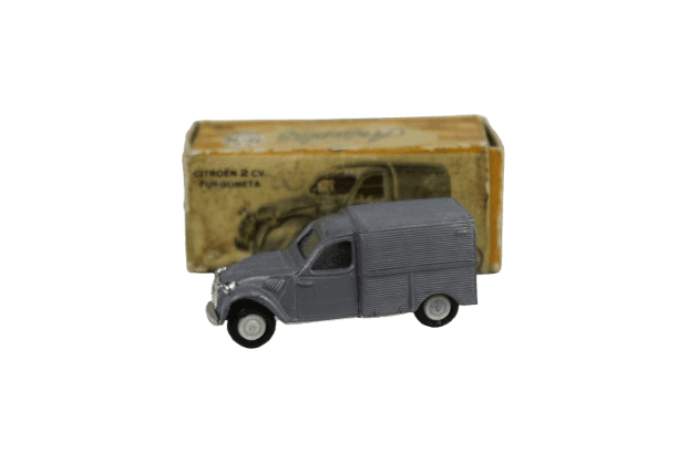 Coche furgoneta Citroën 2 CV