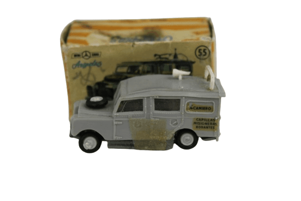 Coche Land Rover Capilla Misionera