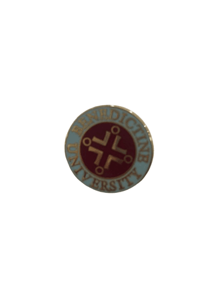 Pin de la Benedictine University