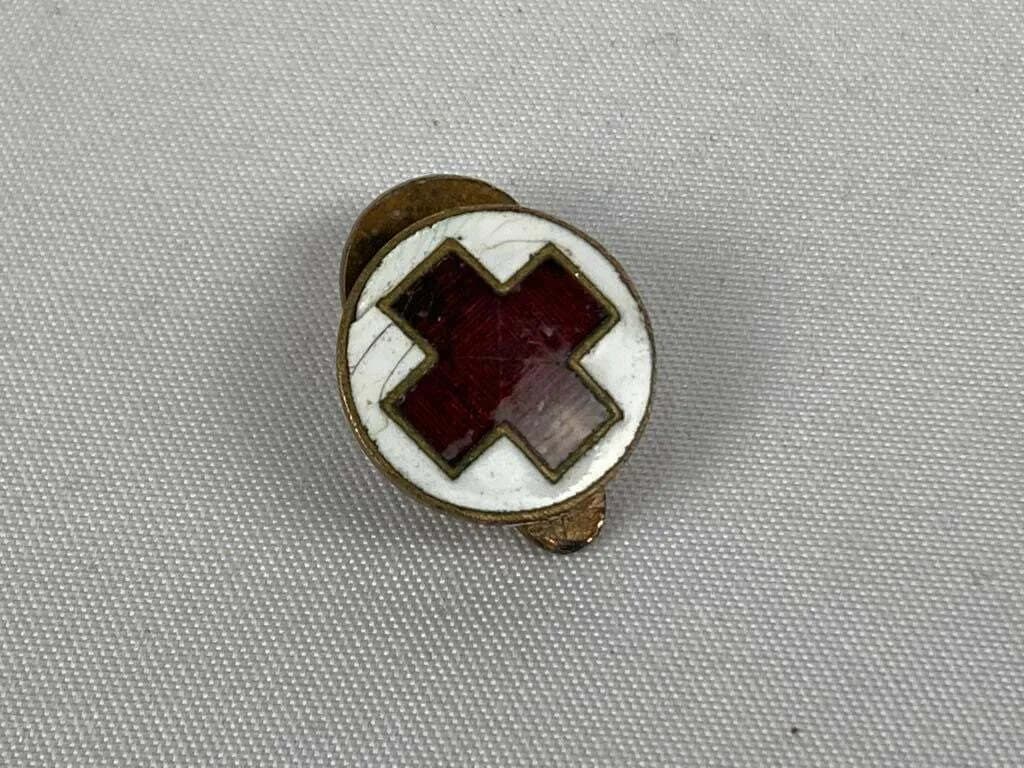 Insignia solapa Cruz Roja