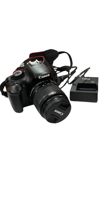 Cámara Canon EOS Rebel T6 con lente EF-S 18-55mm y cargador
