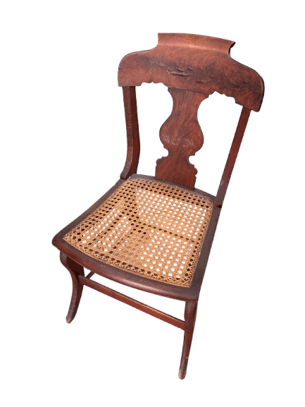 Silla antigua de estilo Isabelino
