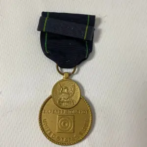 Medalla por puntería USA