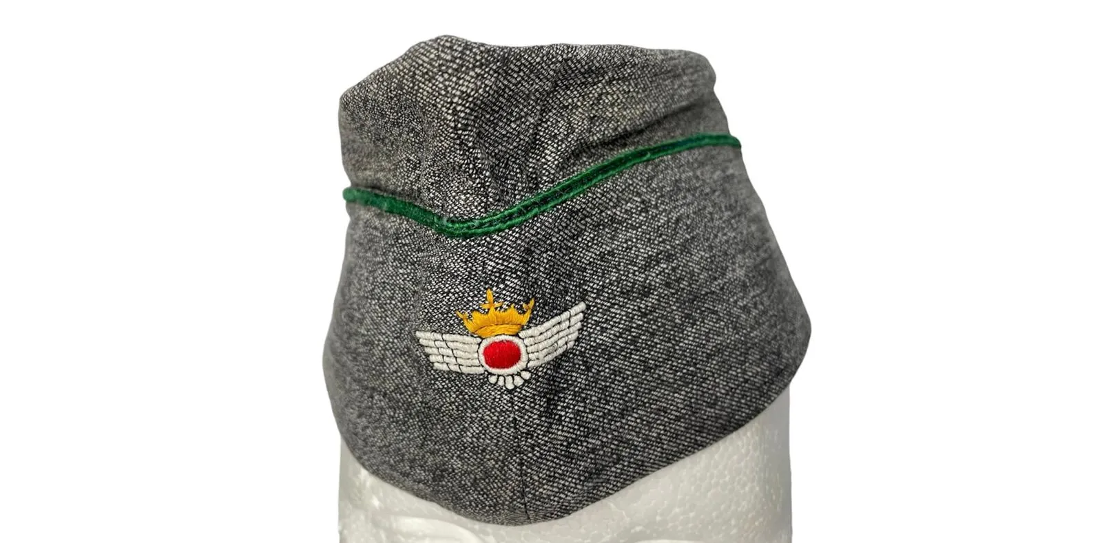 chapiri-Franco-uniforme-gorro-ejército