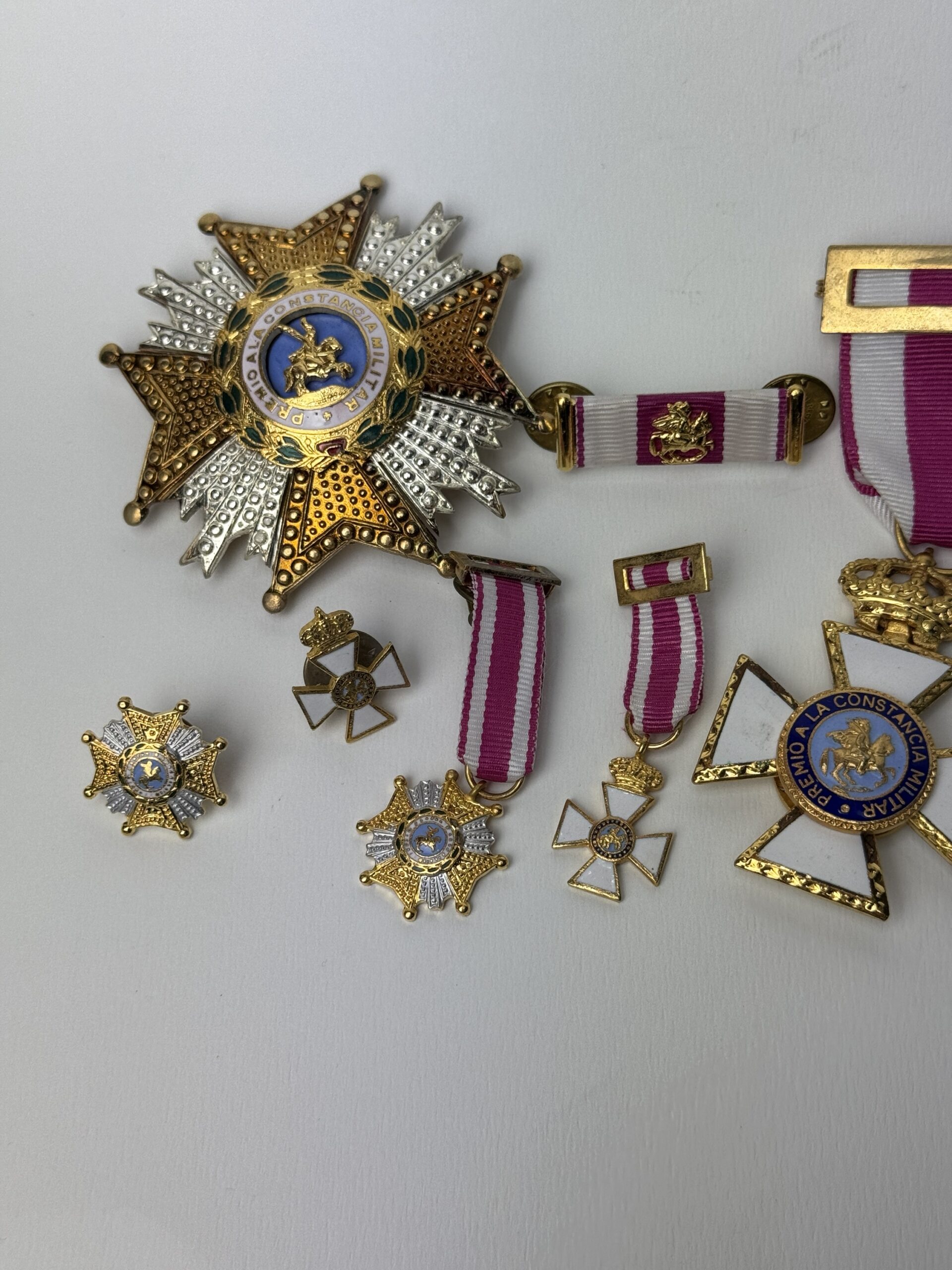 Conjunto Placa , Encomienda y Medalla San Hermenegildo de general E.T época Transición - Imagen 6