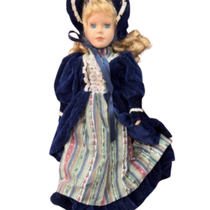 Muñeca antigua de porcelana