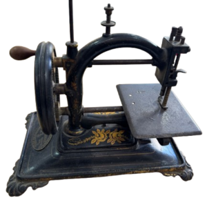 Maquina de coser Mauricio Bing Siglo XIX