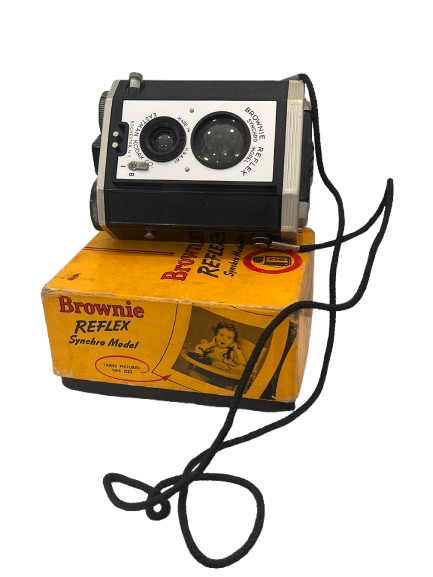 Cámara Vintage Brownie Reflex Synchro Model - Imagen 4