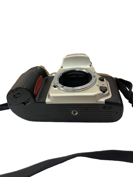 Cámara Analógica Nikon F60 - Imagen 4