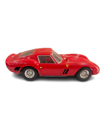 Réplicas de Coches Clásicos: Ferrari 250 GTO - Imagen 7