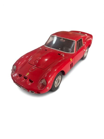 Réplicas de Coches Clásicos: Ferrari 250 GTO - Imagen 2