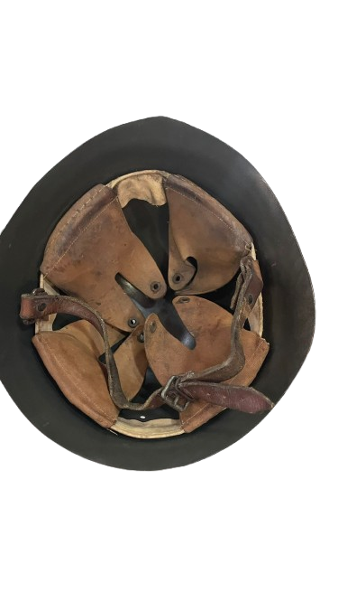 Casco Militar Antiguo - Imagen 4