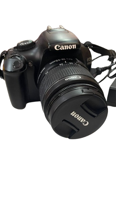 Cámara Canon EOS Rebel T6 con lente EF-S 18-55mm y cargador - Imagen 3