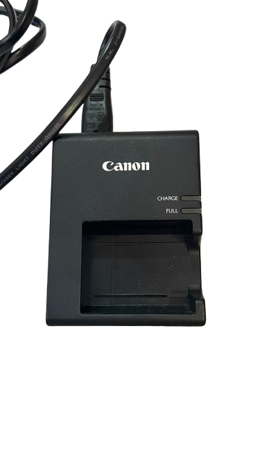 Cámara Canon EOS Rebel T6 con lente EF-S 18-55mm y cargador - Imagen 6