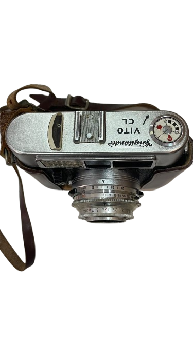 Cámara Vintage con Funda de Cuero - Imagen 2