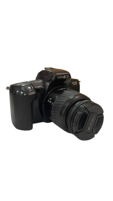 Cámara Minolta Dynax 300si con Lente Nikon - Imagen 2