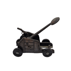 Sacapuntas metálico vintage en forma de tirachinas