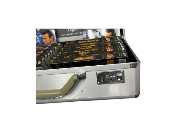 Maletín Coleccionista James Bond Ultimate DVDs - Imagen 2