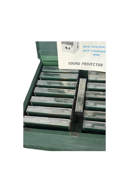 Proyector Hitachi Tonfilm Vintage con Estuche y Carretes de Película - Imagen 6