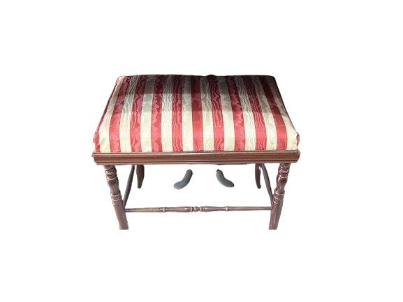 Piano Vertical Antiguo con Candelabros - Imagen 2